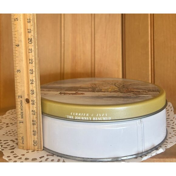 Vintage Currier & Ives Biscuit Tin The Journey Resumed Winter Scene Holiday Deco - Picture 3 of 6